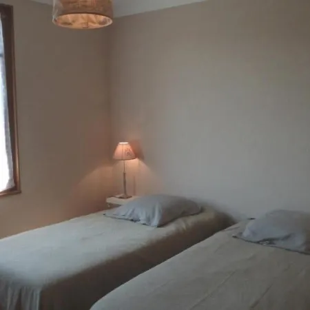 아파트 Apartment Poisy Poisy
