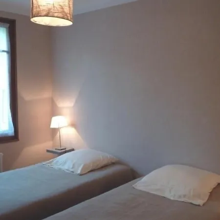 Apartment Poisy 아파트 Poisy